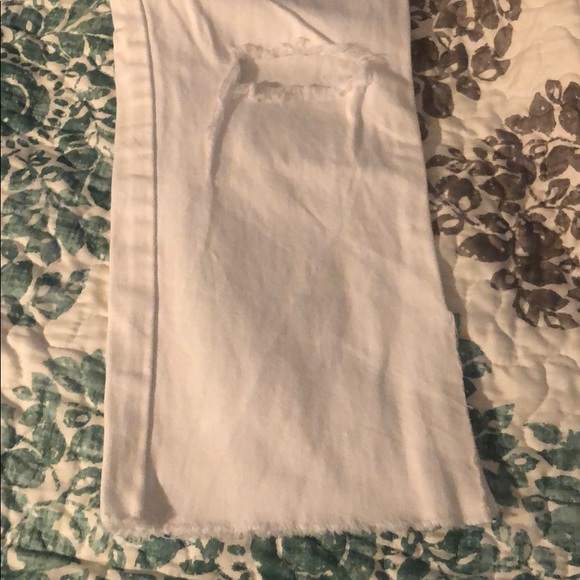 EUC Vintage Distressed Abercrombie & Fitch Jeans - Picture 3 of 6